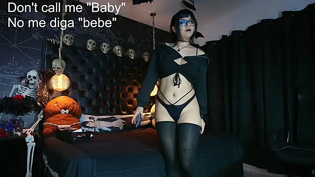 AlexHoe  online show from 06.15.26