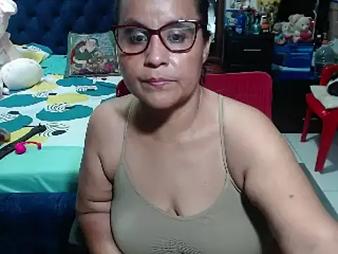 pervert mommy  online show from 12.21.24