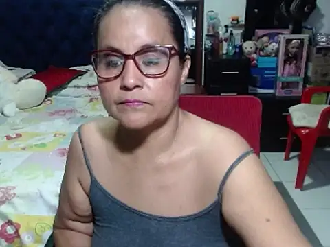 pervert mommy  online show from 01.27.25