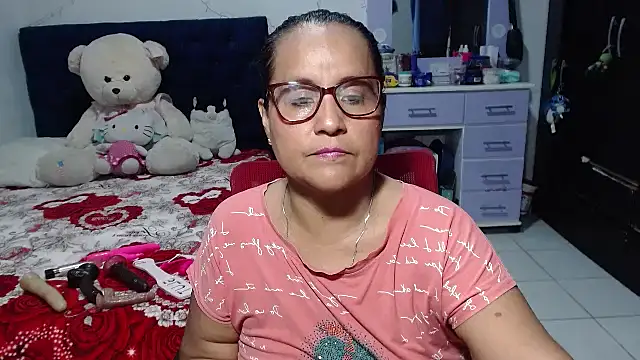pervert mommy  online show from 05.17.26