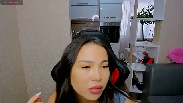 AyaMoon online show from 09.19.25