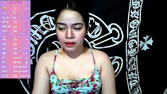  preciousmoira  online show from 07.05.26