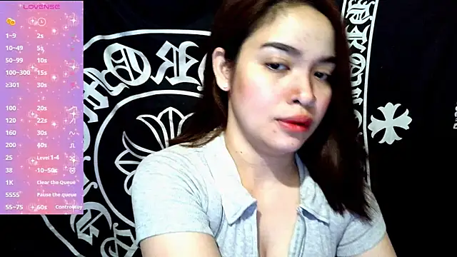  preciousmoira  online show from 07.07.26