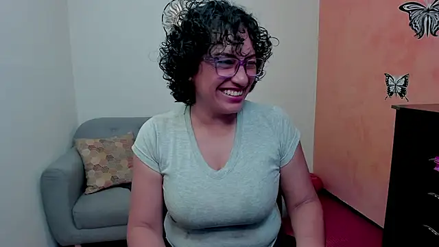 scarlet wet online show from 05.16.26