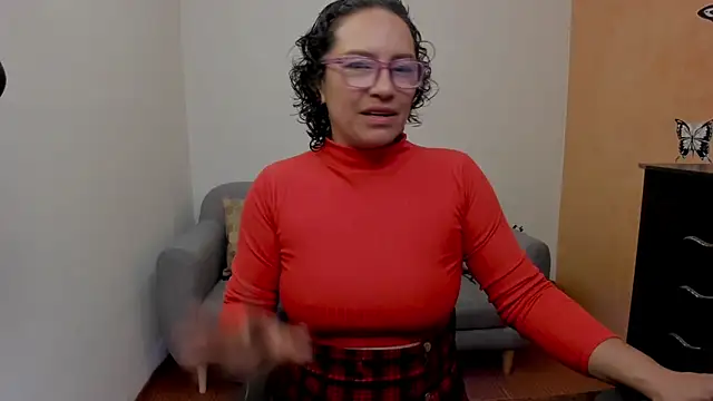 Snapshot of scarlet_wet chatting on 06.17.26 scarlet wet online show from 06.17.26