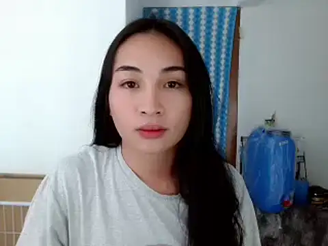 SweetLilly 18 online show from 12.04.24