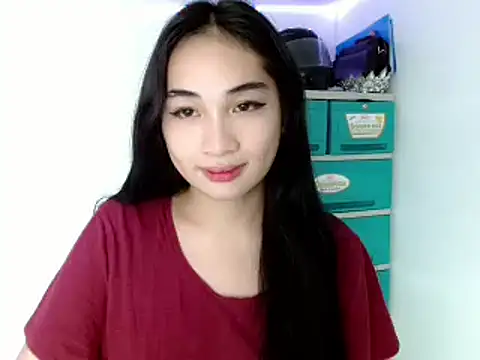 SweetLilly 18 online show from 02.02.25