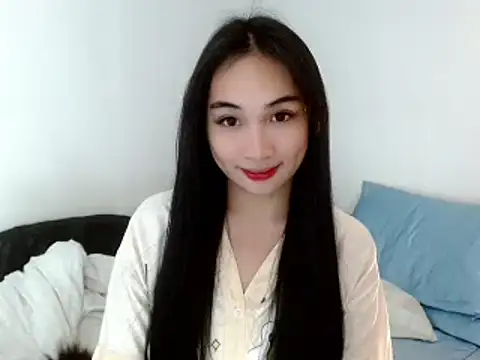 SweetLilly 18 online show from 02.24.25