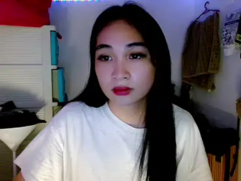 SweetLilly 18 online show from 03.23.25