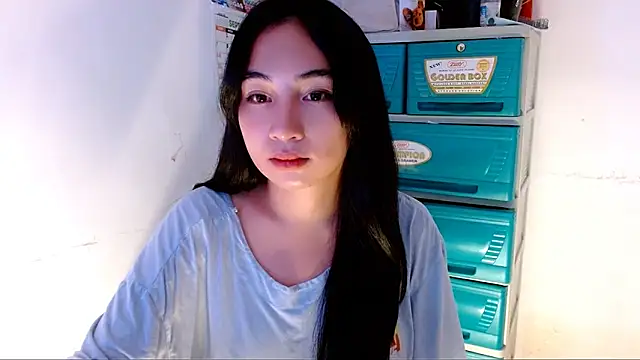 SweetLilly 18 online show from 09.18.25