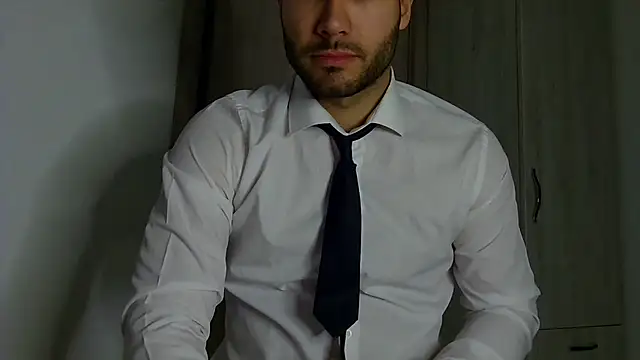 Snapshot of Justynn1 chatting on 10.20.25 Justynn1 online show from 10.20.25