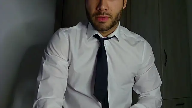Snapshot of Justynn1 chatting on 04.15.26 Justynn1 online show from 04.15.26