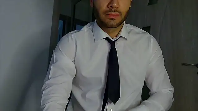 Snapshot of Justynn1 chatting on 05.29.26 Justynn1 online show from 05.29.26