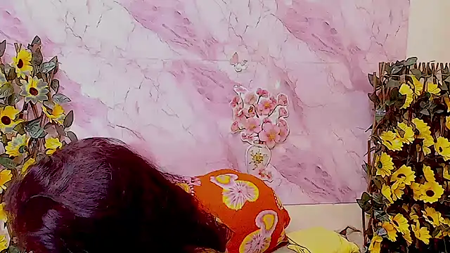 IndianAllure online show from 01.08.26