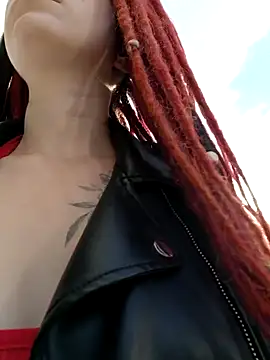 Frost foxy online show from 09.26.25