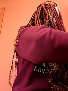 Frost foxy online show from 10.17.25