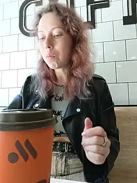Frost foxy online show from 05.31.26