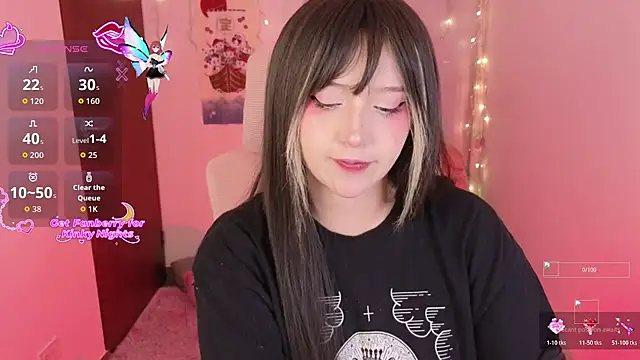 KuroChan420 online show from 11.05.25