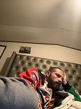 Sitonmyface2020xh online show from 02.25.25