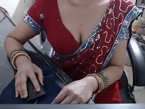 Snapshot of Indian_Rupali chatting on 02.24.25 Indian Rupali online show from 02.24.25
