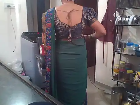 Snapshot of Indian_Rupali chatting on 03.12.25 Indian Rupali online show from 03.12.25