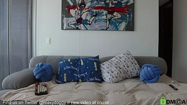 Snapshot of maxdoggy1 chatting on 12.08.24 maxdoggy1 online show from 12.08.24