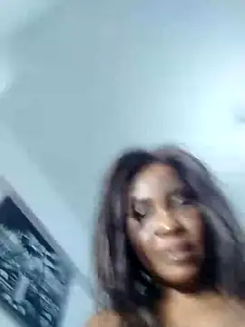 Snapshot of BigButtGodess chatting on 12.31.24 BigButtGodess online show from 12.31.24