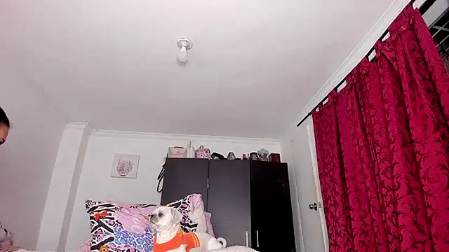 AlondraDiossa03 online show from 01.04.25