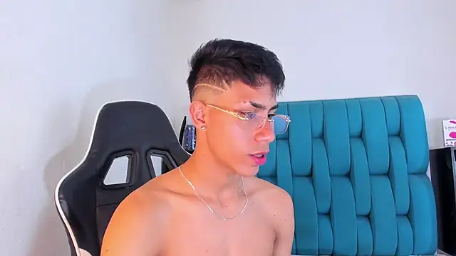 AlanNaughty online show from 01.26.25