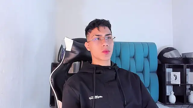 AlanNaughty online show from 02.22.25