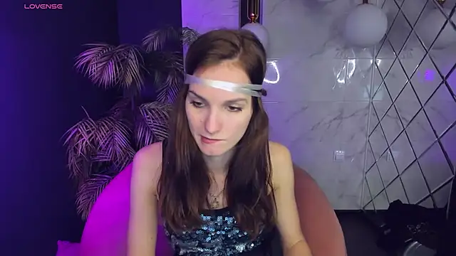 MirandaGlow online show from 12.05.24