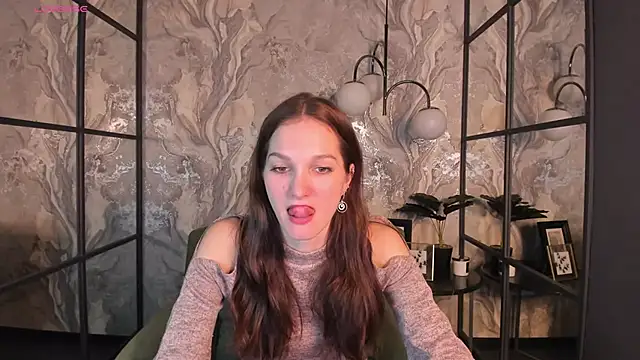 MirandaGlow online show from 02.26.25