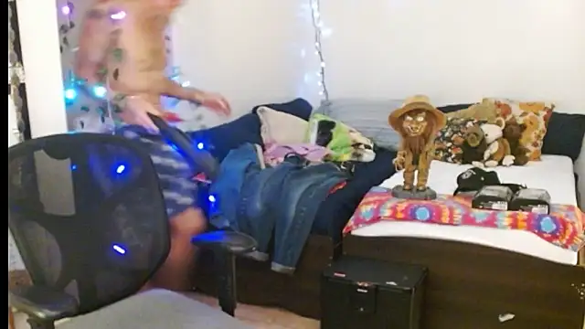 mycock2474u online show from 02.22.25