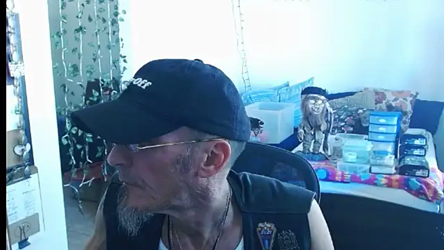 mycock2474u online show from 02.26.25