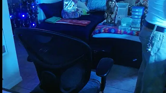 mycock2474u online show from 02.27.25