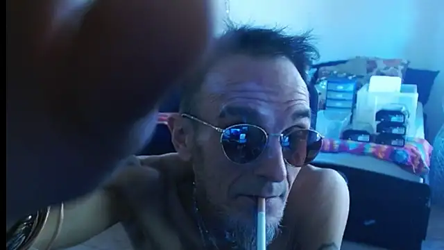 mycock2474u online show from 03.03.25