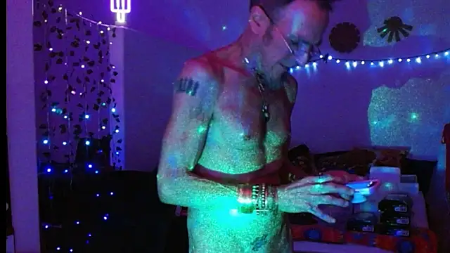 mycock2474u online show from 03.04.25