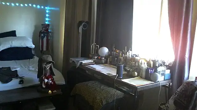 mycock2474u online show from 10.01.25