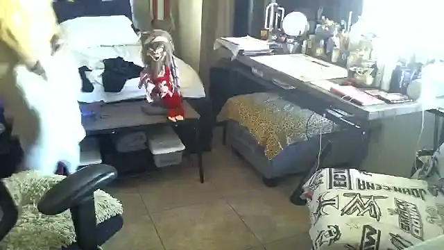 mycock2474u online show from 10.04.25