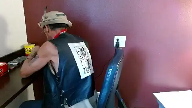 mycock2474u online show from 11.02.25