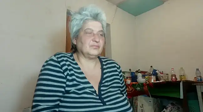 Snapshot of ExquisiteMature chatting on 01.12.25 ExquisiteMature online show from 01.12.25
