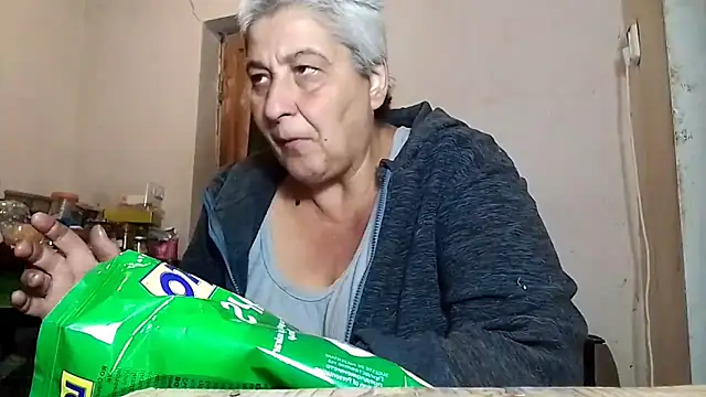 Snapshot of ExquisiteMature chatting on 09.26.25 ExquisiteMature online show from 09.26.25