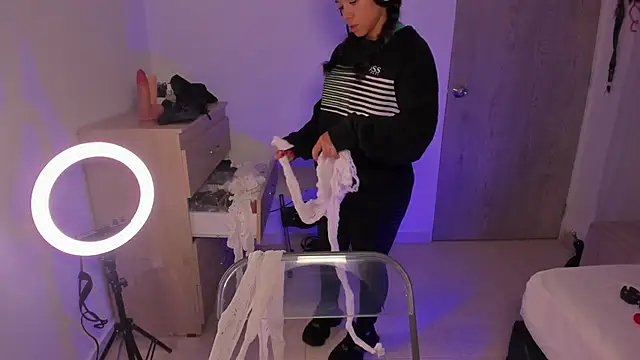 carolgaita online show from 01.23.25