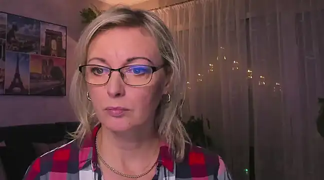vanessa chat online show from 12.04.24