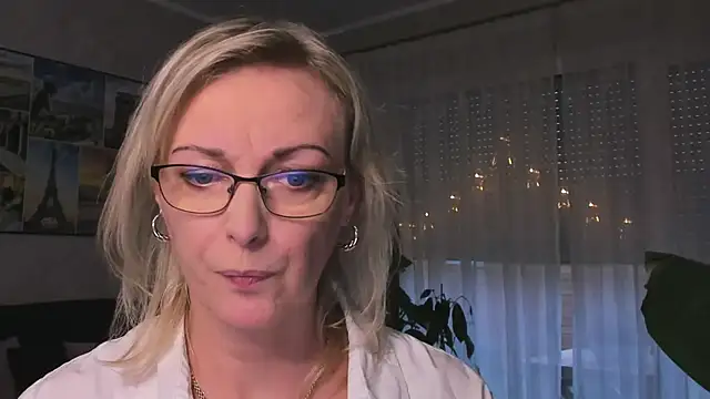 vanessa chat online show from 12.05.24