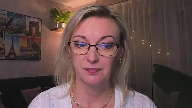 vanessa chat online show from 12.11.24