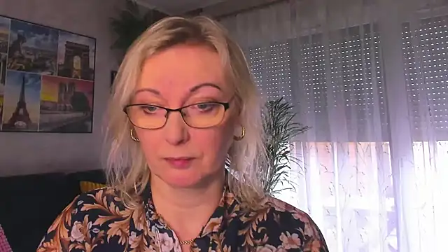 vanessa chat online show from 02.12.26