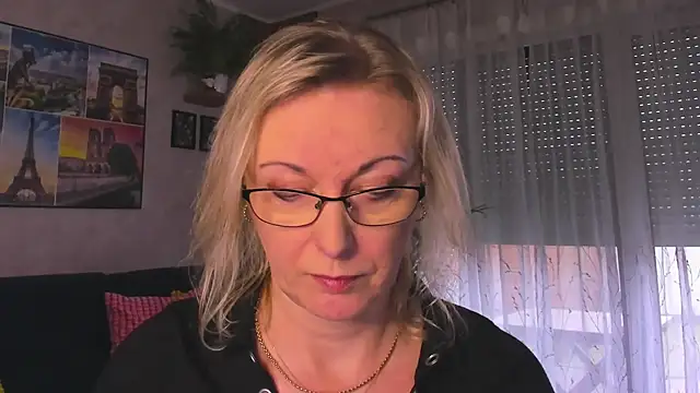 vanessa chat online show from 02.24.26