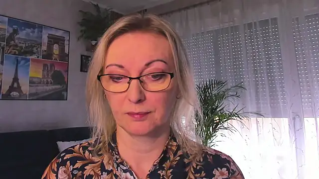 vanessa chat online show from 03.29.26