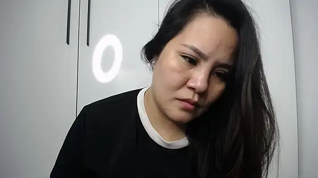 Squirt tsunami 268 online show from 03.05.25